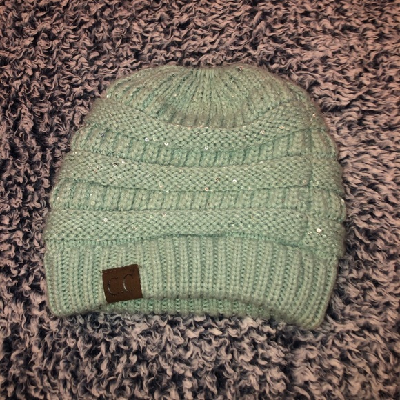 Sparkly mint green C.C. Beanie - Picture 1 of 4